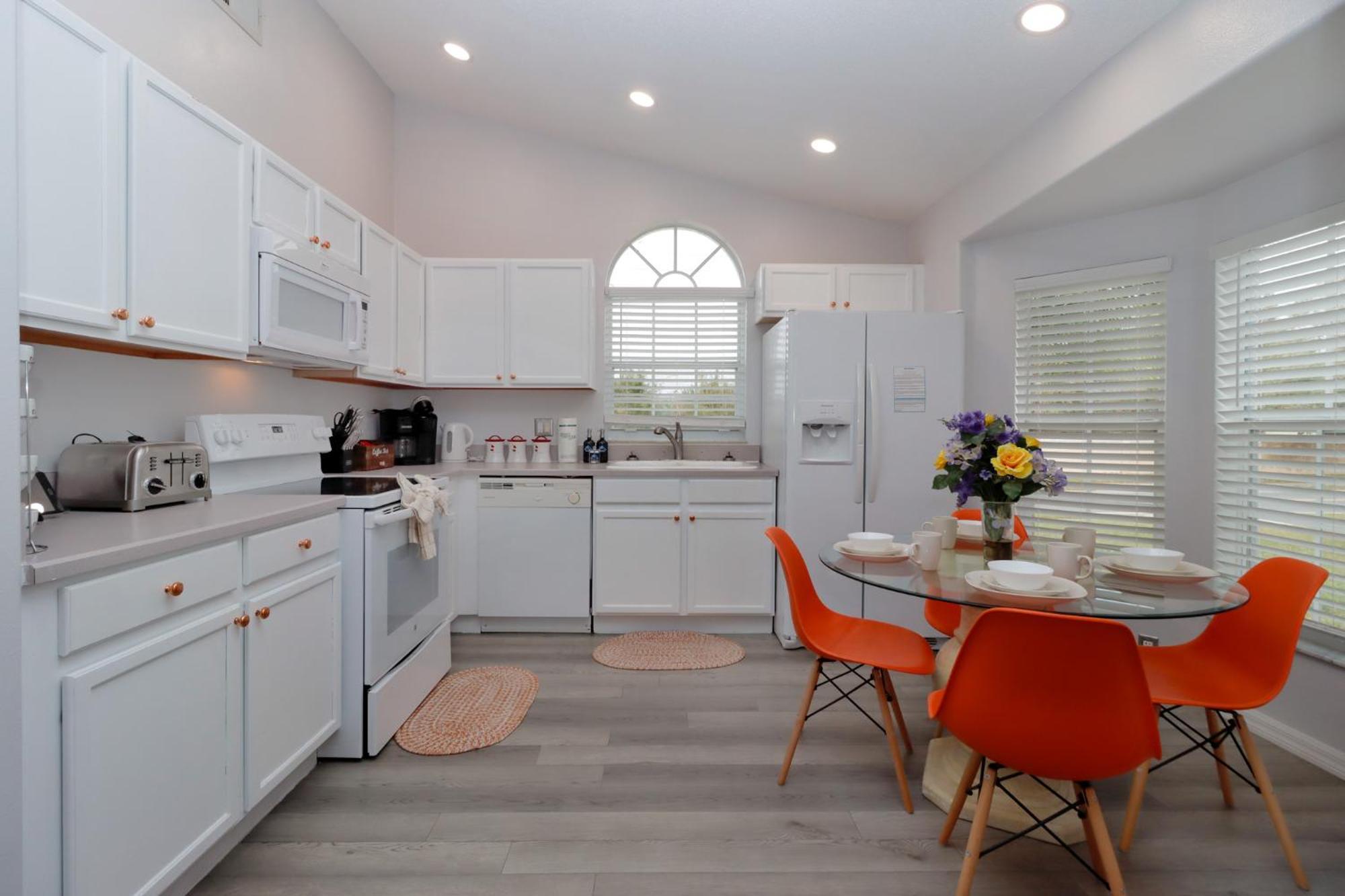 Makin Dreams With White Rose Villas - Private Pool - Game Room - Family Friendly - Nr Disney คิสซิมมี ภายนอก รูปภาพ